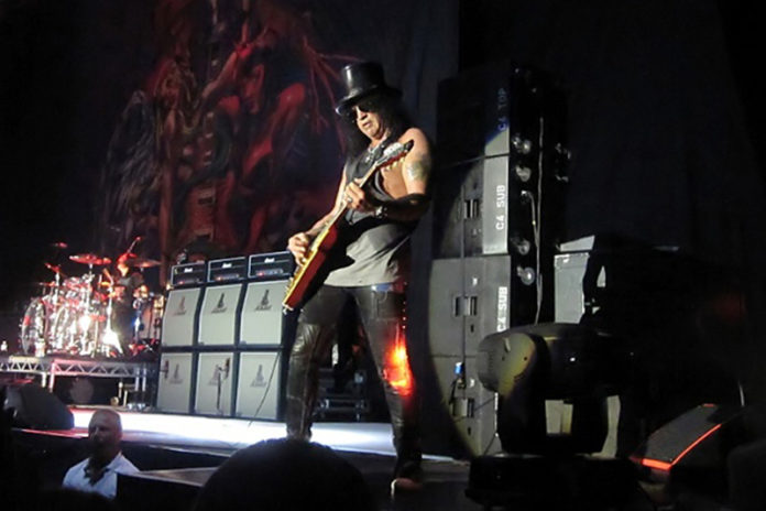 Gitarrengott Slash spielt erneut in der Schweiz