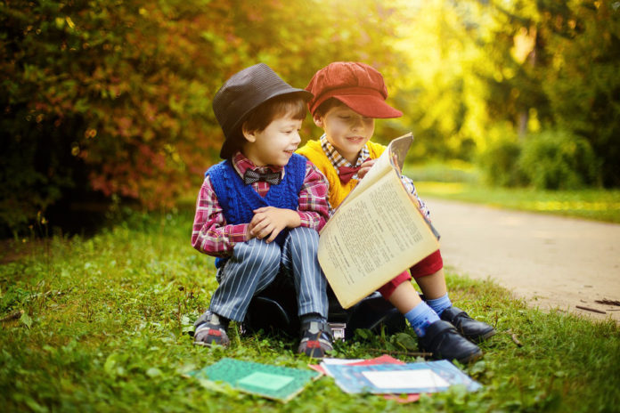 Geschenk-Tipps für Kinder: Diese Bücher wirken Wunder