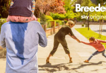 Sky Original "Breeders" im August bei Sky Show