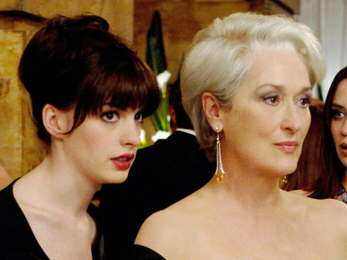 Anne Hathaway (l.) und Meryl Streep in 