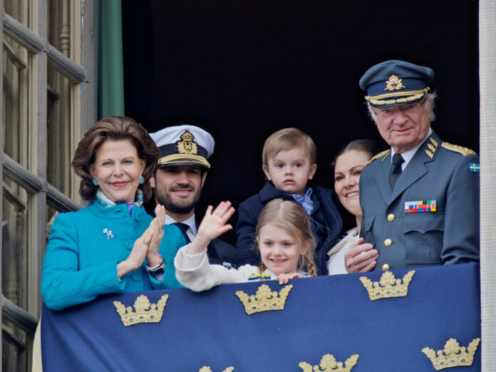 Die schwedische Königsfamilie wird mit einer Serie gewürdigt.
