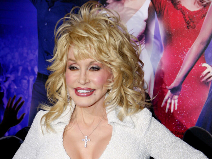 Dolly Parton möchte keine Statue haben - noch nicht zumindest