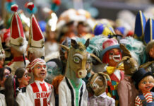 Wegen der Pandemie gibt es 2021 nur eine Puppen-Version des Rosenmontagszuges in Köln