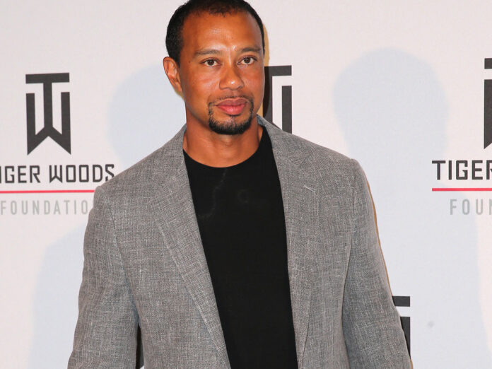 Tiger Woods wird nach seinem Autounfall weiter im Krankenhaus behandelt