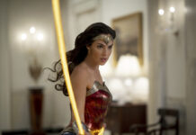 Gal Gadot als Superheldin in "Wonder Woman 1984" - vorerst nicht im Kino