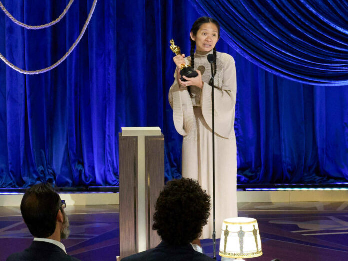 Chloé Zhao bei den Oscars 2021.