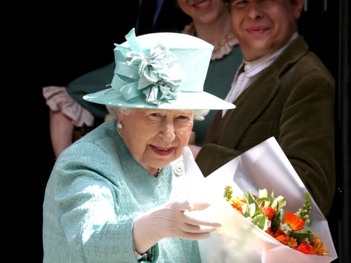 Queen Elizabeth II. bei einem öffentlichen Auftritt im Jahr 2019