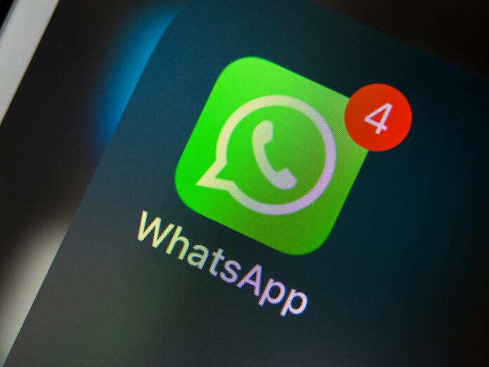 WhatsApp lässt sich unter anderem per Fingerabdruck schützen.