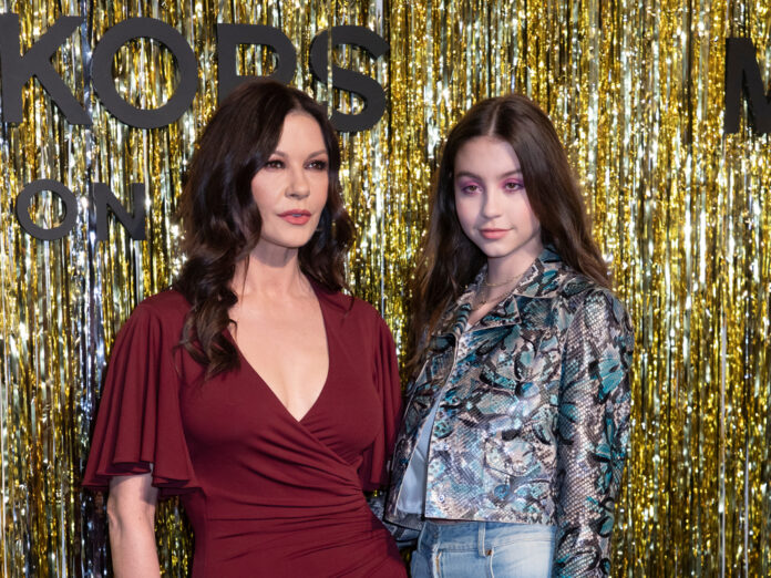 Catherine Zeta-Jones und ihre Tochter Carys bei der New York Fashion Week 2019.