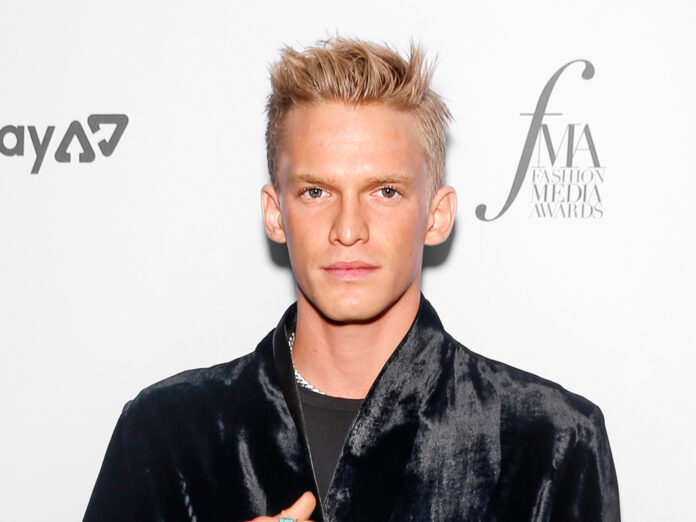 Cody Simpson wurde als Sänger bekannt