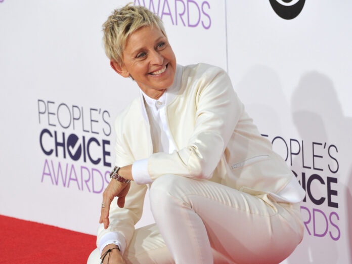 Ellen DeGeneres 2015 auf dem roten Teppich in Los Angeles