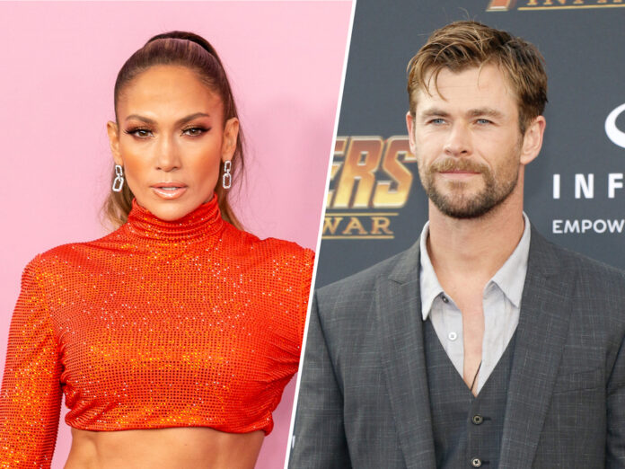 Jennifer Lopez (l.) und Chris Hemsworth setzten zum Muttertag Social-Media-Posts ab.