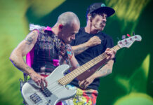 Die Red Hot Chili Peppers auf der Bühne
