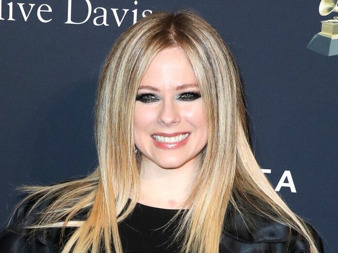 Avril Lavigne auf einem Event in Los Angeles 2020.