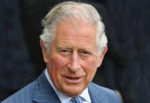 Prinz Charles gratuliert Prinz William zum Geburtstag.
