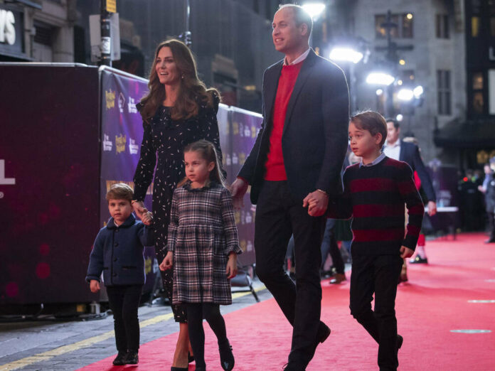 Herzogin Kate und Prinz William mit den Kindern Louis