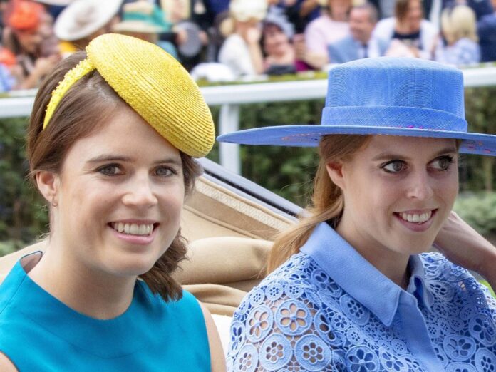 Prinzessin Eugenie (l.) und Prinzessin Beatrice im Jahr 2019