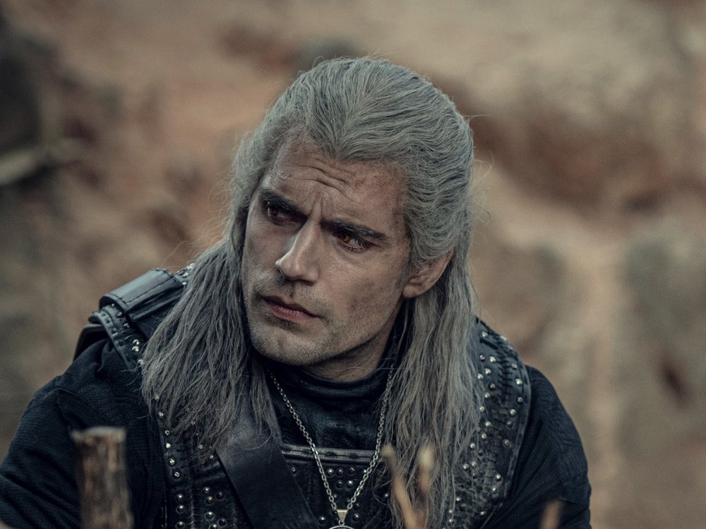 Henry Cavill als Hexer Geralt.