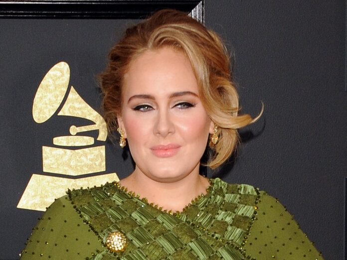 Adele ist gleichzeitig auf dem Titelblatt zweier 