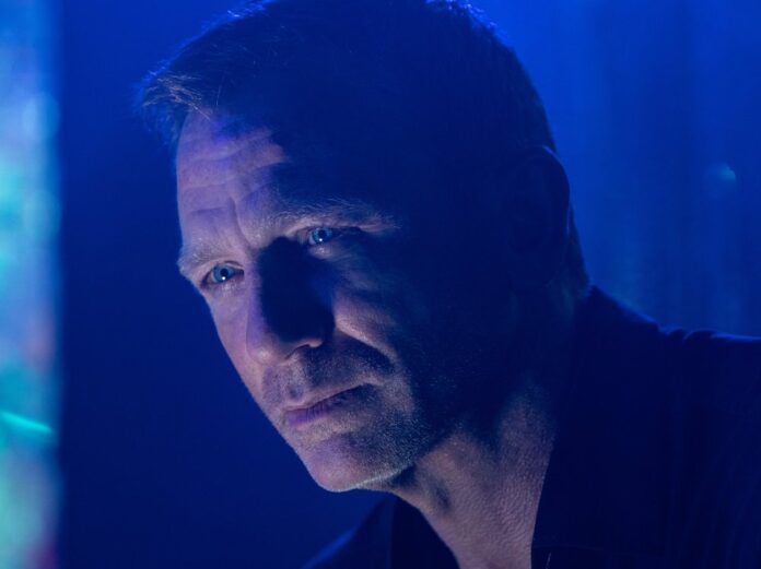 Daniel Craig als James Bond in 