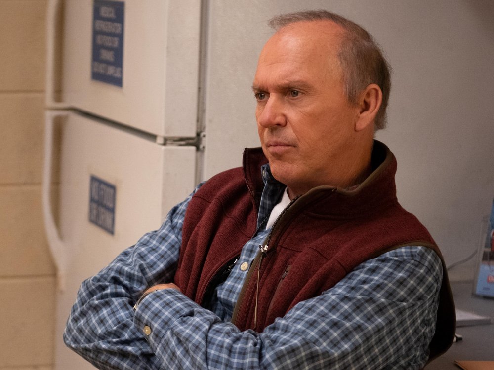 Michael Keaton läuft in "Dopesick" erneut zur Höchstform auf.