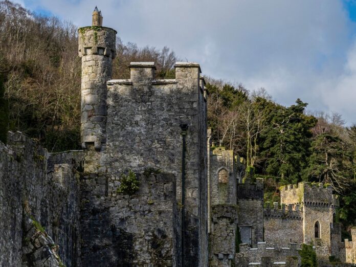 Schloss Gwrych in Wales.