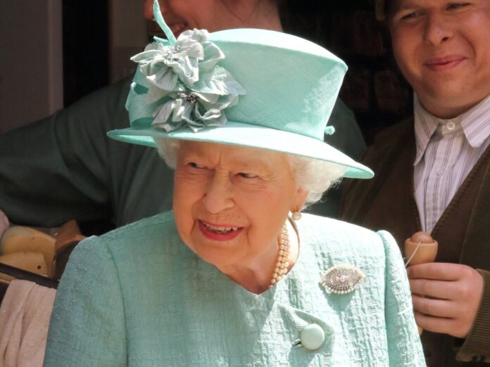 Elizabeth II. verbringt das Wochenende auf ihrem Landsitz in der Grafschaft Norfolk.