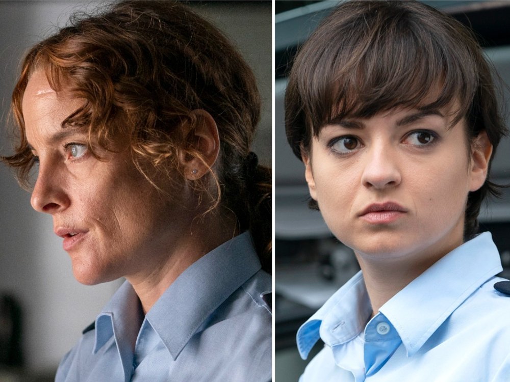 Anne Ratte-Polle (l.) und Michelle Barthel spielen "Mutter und Tochter" im "Tatort: Masken".