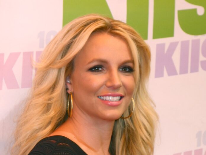 Britney Spears ist nach 13 Jahren die Vormundschaft durch ihren Vater los.