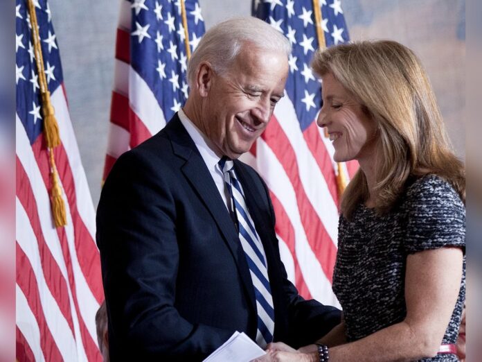 Joe Biden und Caroline Kennedy kennen sich seit vielen Jahren.