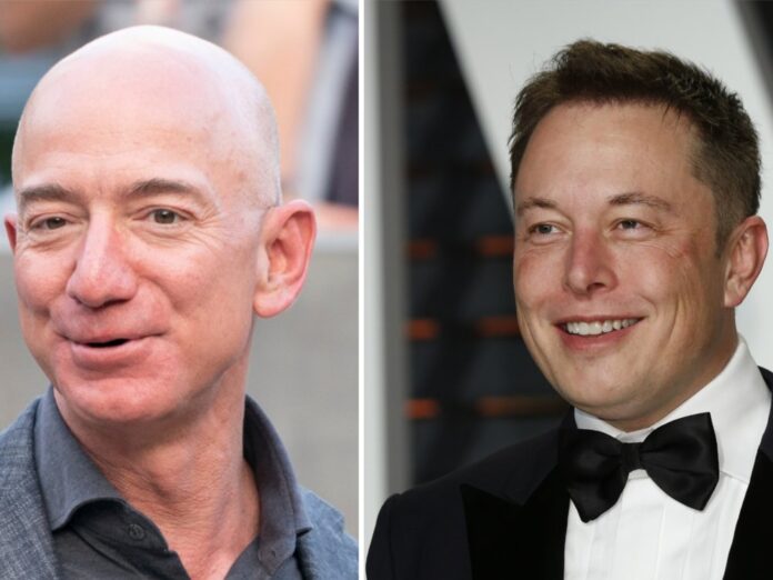 Jeff Bezos (l.) und Elon Musk sind die reichsten Menschen der Welt.