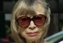 Joan Didion schrieb unter anderem das Drehbuch zu "A Star Is Born" von 1976.