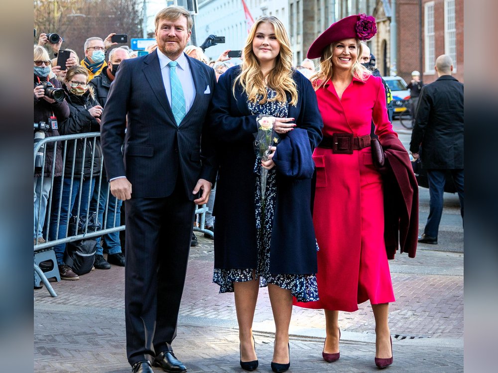 König Willem-Alexander und Königin Máxima (re.) sind stolz auf ihre älteste Tochter Prinzessin Amalia.