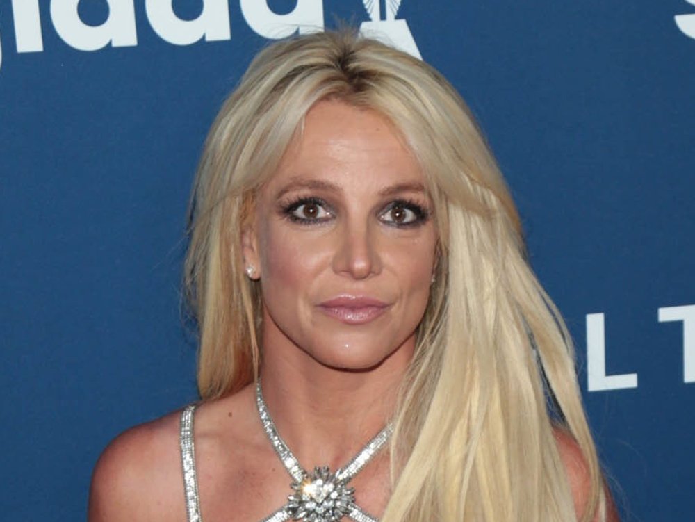 Britney Spears folgt auf Instagram derzeit 46 Accounts - der ihrer Schwester ist nicht dabei.