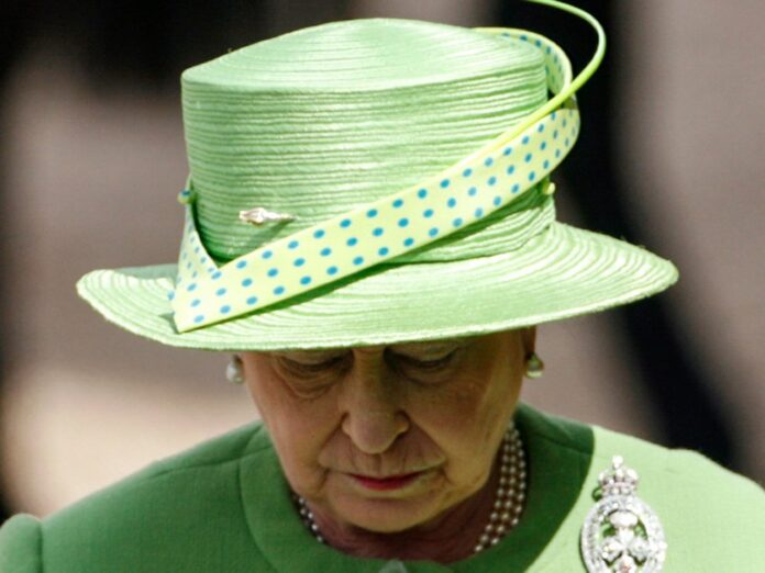 Queen Elizabeth II. ist in Gedanken und im Gebet bei den Menschen Tongas.