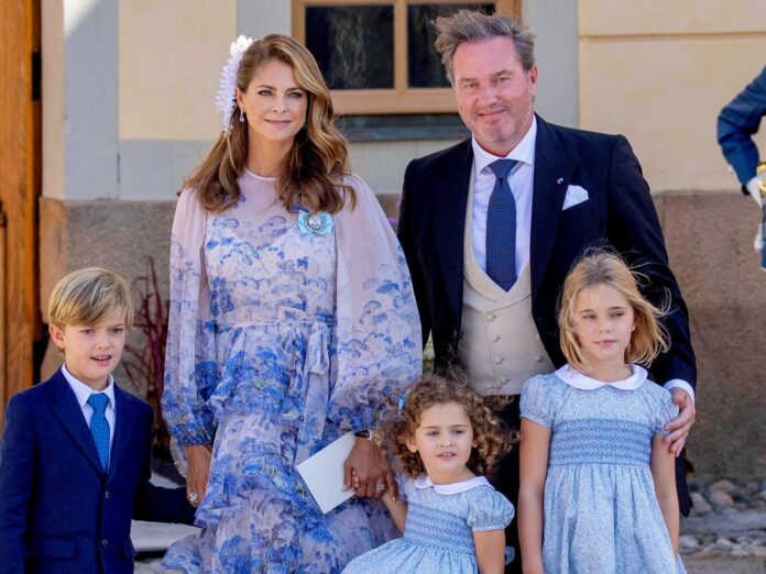 Prinzessin Madeleine mit Chris O'Neill und den drei Kindern Leonore (r.)