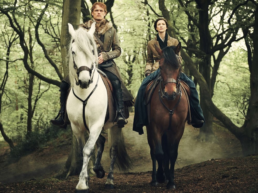Sam Heughan und Caitriona Balfe spielen die Hauptrollen in "Outlander".