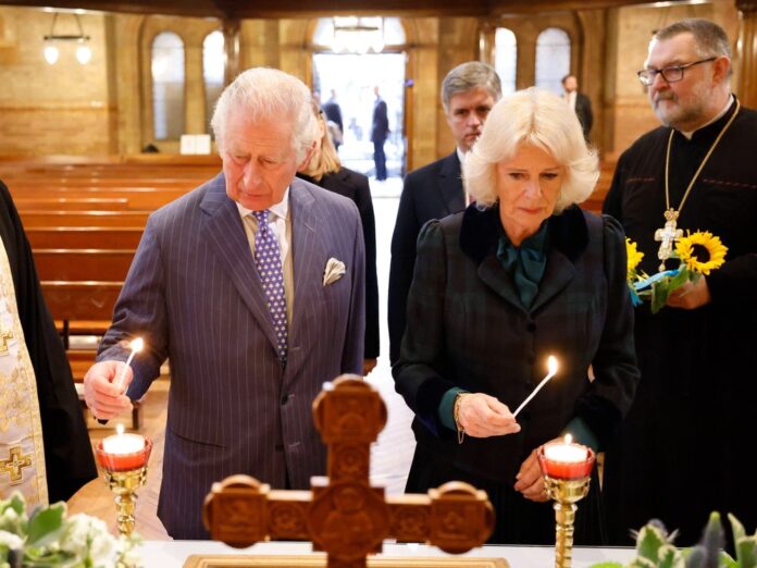 Prinz Charles und Herzogin Camilla in der ukrainischen katholischen Kathedrale in London.