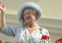 Queen Mum bei Feierlichkeiten zu ihrem 90. Geburtstag im Jahr 1990.