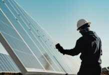 Nachhaltigkeit und Umweltschutz sind auch für Tech-Firmen ein Thema. Aus dieser Solaranlage bezieht ein Apple-Zulieferer Energie.