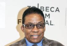 Herbie Hancock sitzt nach dem Ohrfeigen-Skandal bei den Oscars in der Zwickmühle.