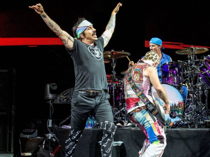 Die Red Hot Chili Peppers bei einem Auftritt in den USA.