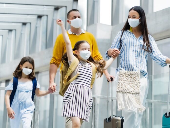 Ab dem 16. Mai ist das Tragen einer Maske an europäischen Flughäfen und in Flugzeugen nicht mehr verpflichtend.