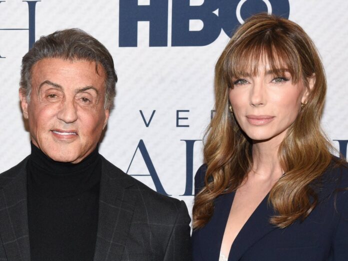 Sylvester Stallone und seine Frau Jennifer bei einer Filmpremiere 2019.