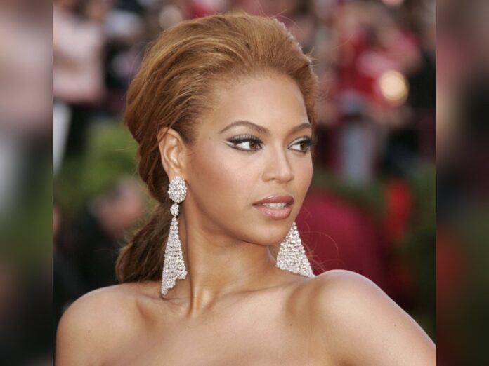 Beyoncé überrascht ihre Fans anscheinend mit einem neuen Lied.
