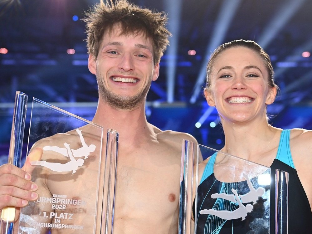 Moritz Hans und Stefanie Edelmann schnappten sich im Synchronspringen den Sieg beim "RTL Turmspringen".