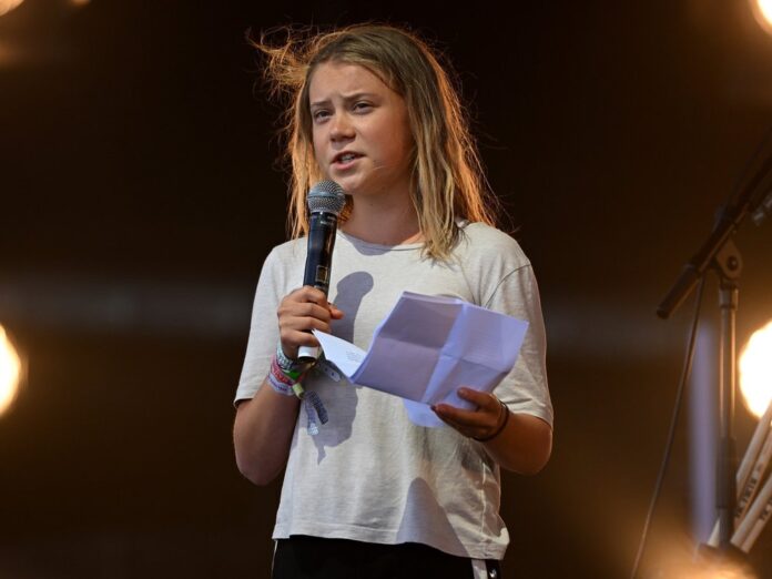 Greta Thunberg ist am Samstagabend beim Glastonbury Festival aufgetreten.