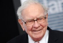 Ein Essen mit Warren Buffett wurde für 19 Millionen Dollar versteigert.