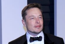 Elon Musk soll mittlerweile neunfacher Vater sein.