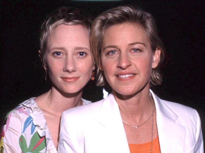 Ellen DeGeneres (re.) und Anne Heche waren rund drei Jahre lang ein Paar.